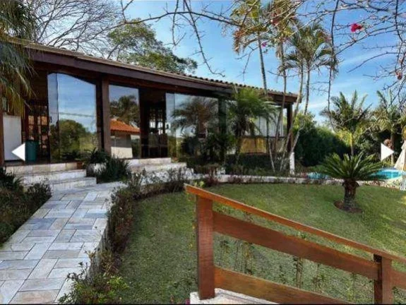 Imagem Casa com 8 dormitórios sendo 3 suítes à venda, 500 m² por R$ 5.500.000 - Condomínio Porto de Ibiúna - Ibiúna/SP