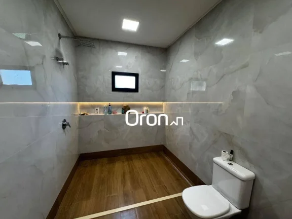 Imagem Casa com 3 dormitórios à venda, 213 m² por R$ 1.690.000,00 - Condomínio Parque dos Cisnes - Goiânia/GO