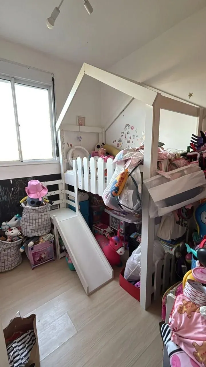 Imagem Apartamento de 3 dormitórios á venda no Bairro Teresópolis