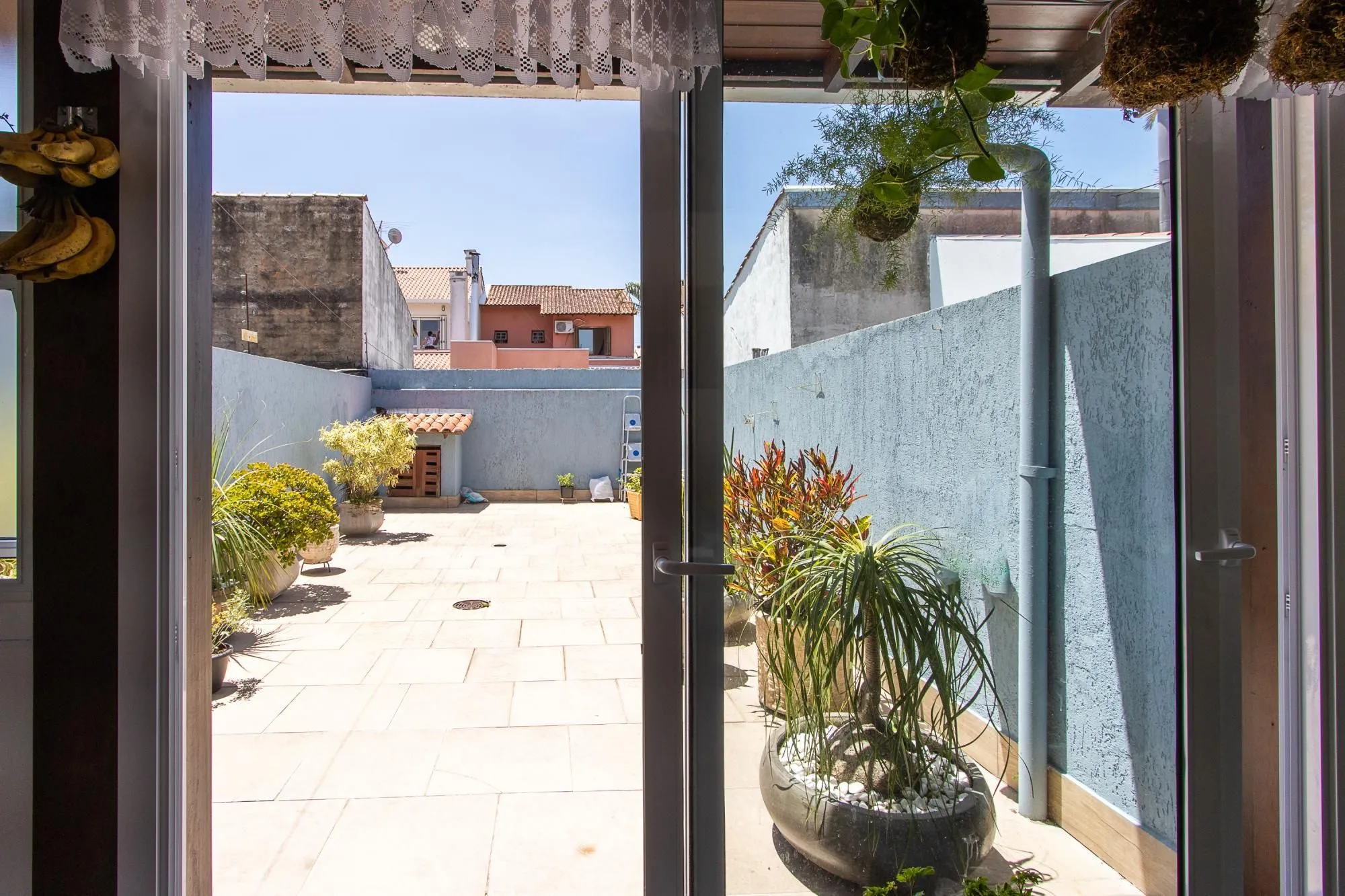 Imagem Casa para Venda - 110.14m², 2 dormitórios, sendo 1 suites, 2 vagas - Hípica