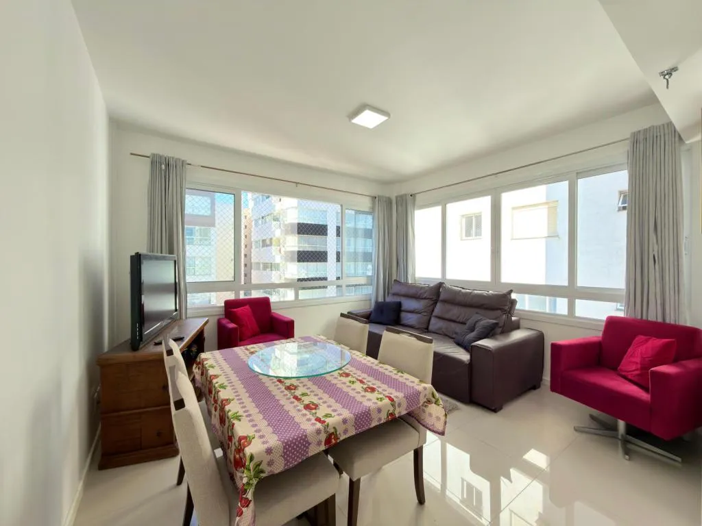 Imagem Apartamento 2 Dormitórios - Bairro Centro