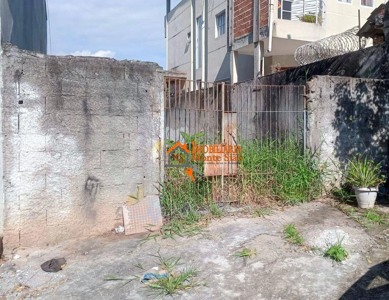 Imagem Terreno à venda, 137 m² por R$ 230.000,00 - Parque Flamengo - Guarulhos/SP