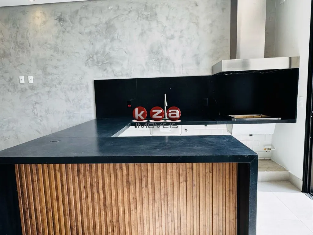 Imagem Casa de luxo em Condomínio Zurich Dorf: 3 quartos, 3 suítes, 2 salas, 5 banheiros, 4 vagas, 230m² em Valinhos-SP