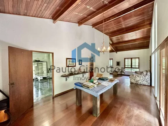 Imagem Casa Alto Padrão à Venda no Recanto Impla Granja Viana