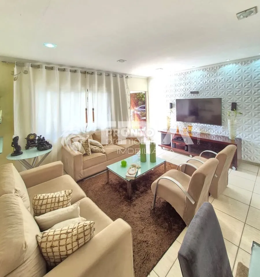 Imagem Casa de 4 quartos, 155m² no bairro Caxangá, em Recife