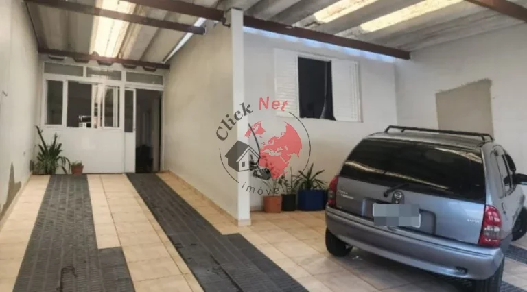 Imagem Casa à Venda no bairro Batistini com 2 dormitórios, edícula e 4 vagas