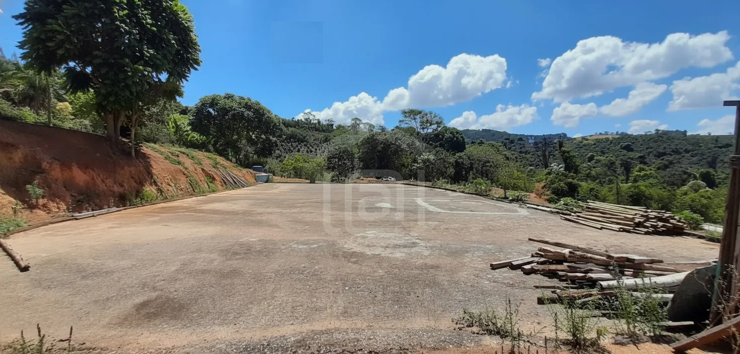 Imagem Sítio à venda em Área Rural de Poços de Caldas, Poços de Caldas