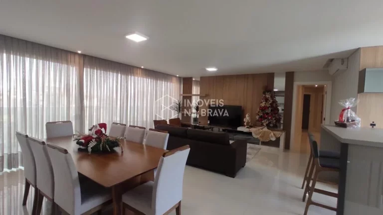 Foto do imóvel APARTAMENTO 4 SUITES LOCACAO ANUAL PRAIA BRAVA em Avenida José Medeiros Vieira