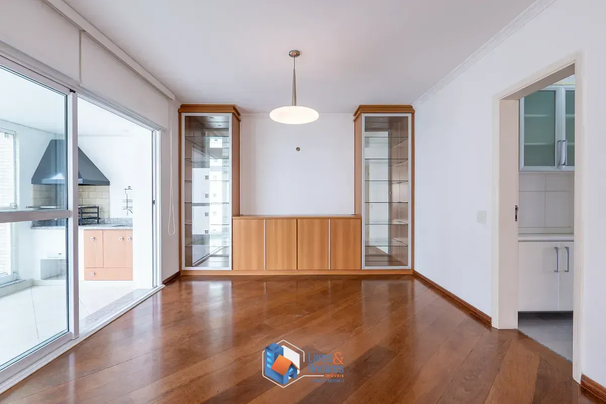 Foto do imóvel Apartamento para venda e locação em Campo Belo com 3 quartos, sendo 3 suítes, 154m² em Rua Antônio de Macedo Soares