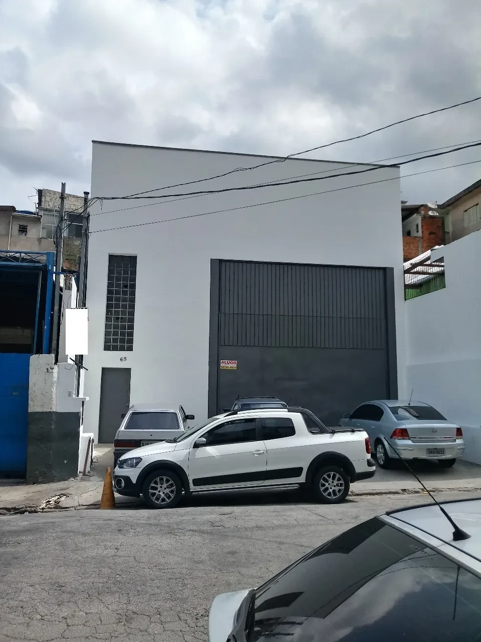 Imagem Galpão para Alugar, 330 metros em Jardim Jaraguá (São Domingos) - São Paulo
