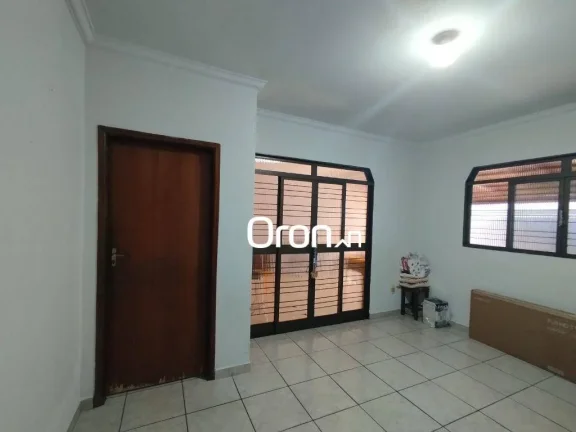 Imagem Casa à venda, 232 m² por R$ 650.000,00 - Vila Isaura - Goiânia/GO