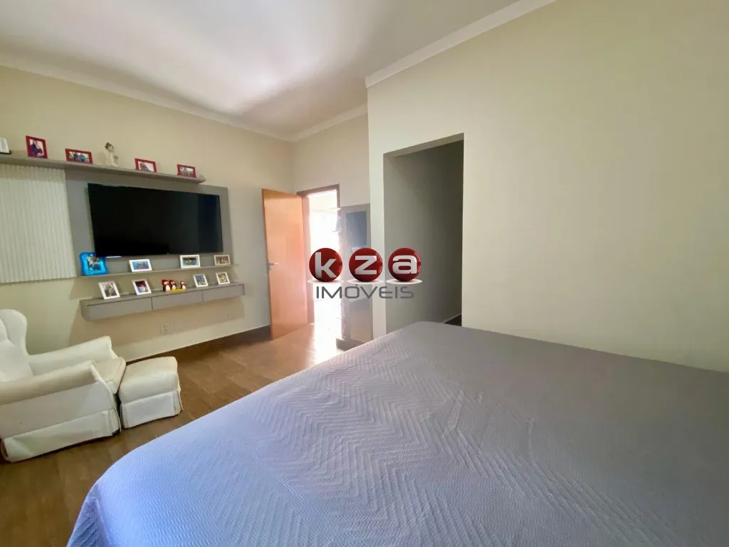 Imagem Imperdível casa em condomínio à venda em Valinhos-SP, Condomínio Villa do Sol, 3 quartos, 3 suítes, 2 salas, 2 vagas, 186m².