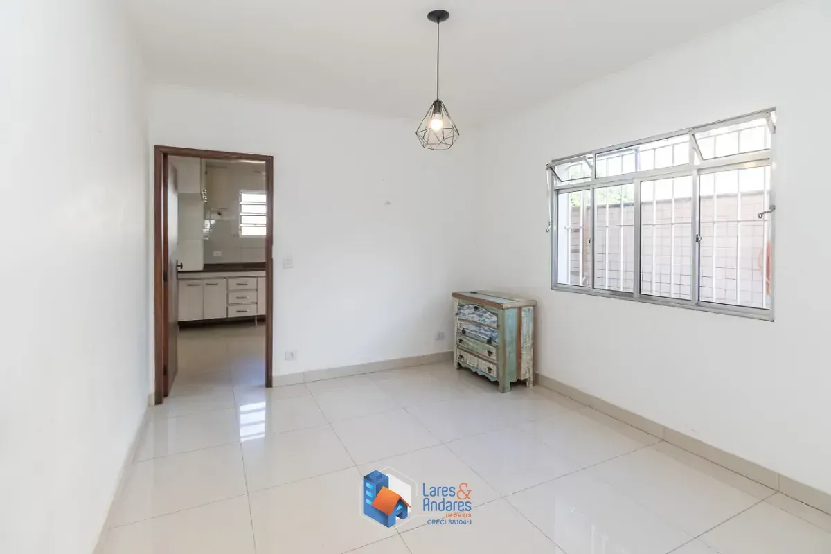 Imagem Sobrado para venda em Jardim Umuarama com 3 quartos, sendo 1 suíte, 180m²