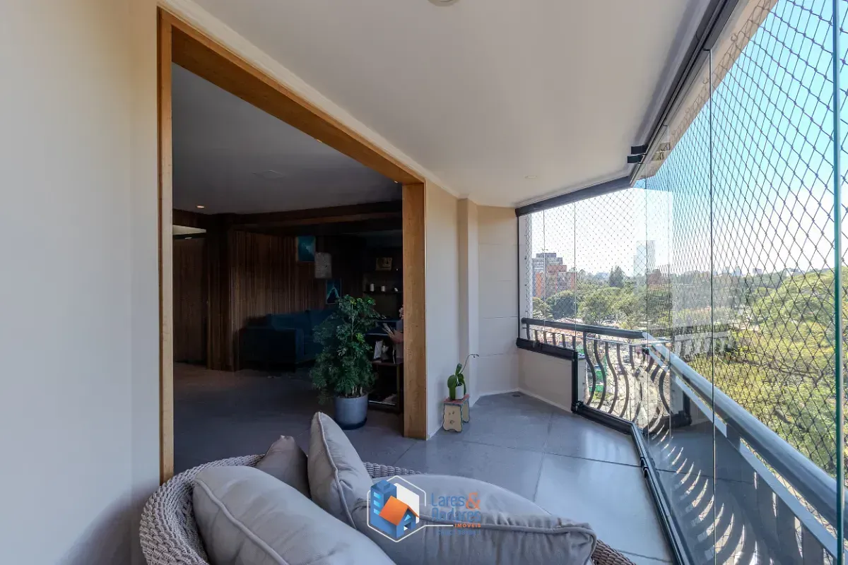 Imagem Apartamento para venda em Santo Amaro com 2 quartos, sendo 2 suítes, 204m²