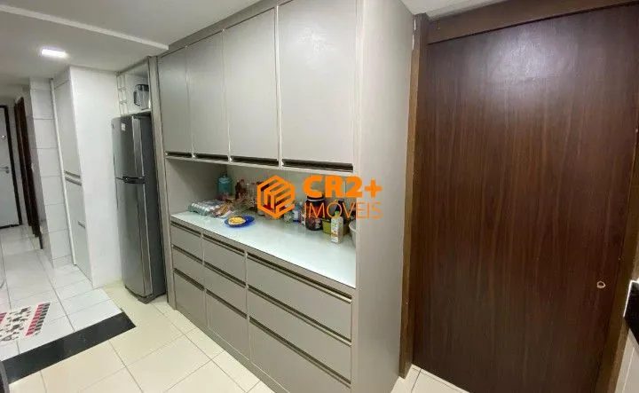 Imagem Vendo Excelente Apartamento em casa amarela 87m2- 3 quartos sendo uma suíte