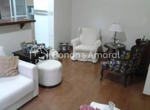 Imagem Esta casa está localizada no condomínio Colinas Ermitage, em Sousas, Campinas-SP, em um terreno de...