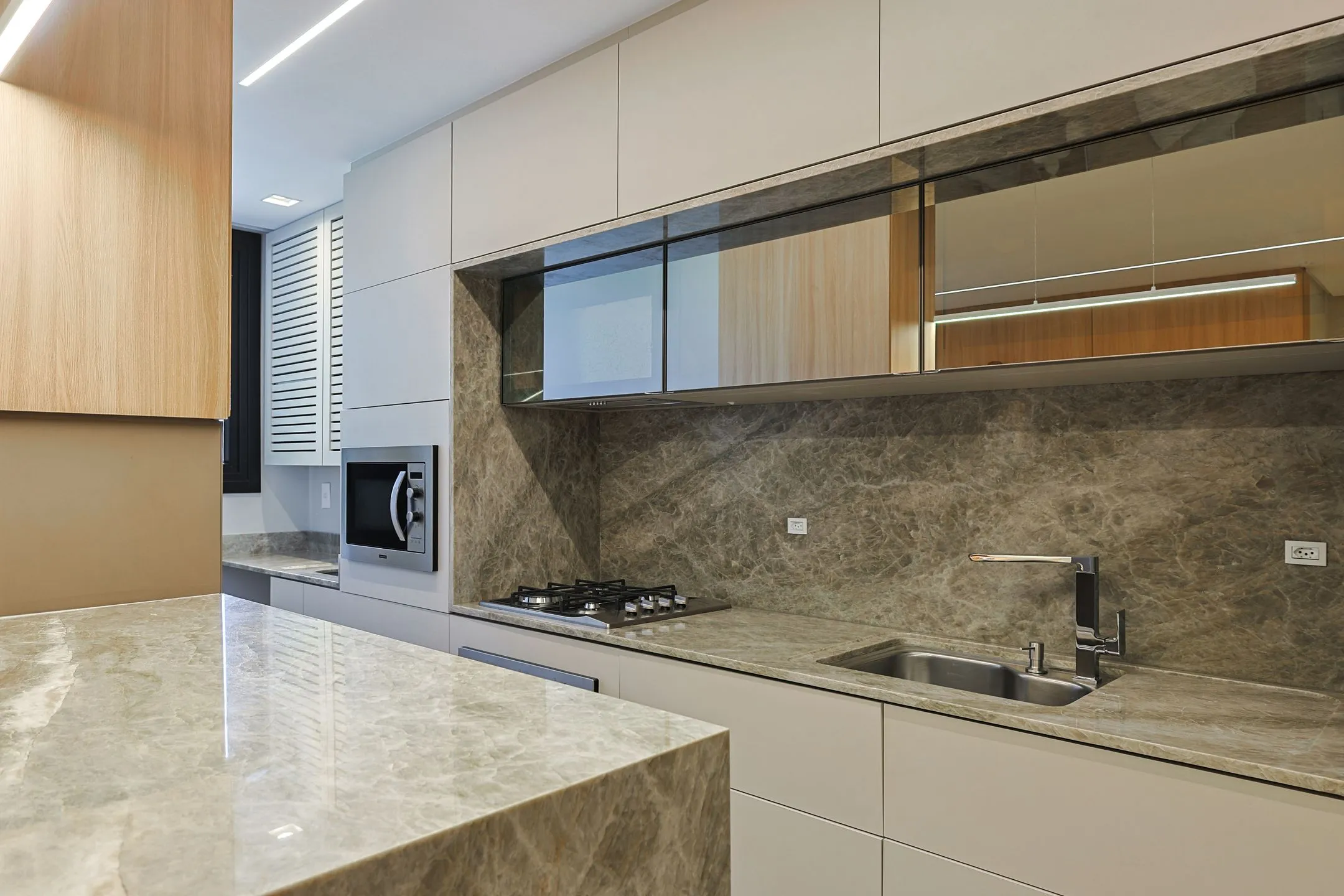 Imagem Apartamento à venda em Torres, Praia da Cal, com 3 quartos, 138.87m2