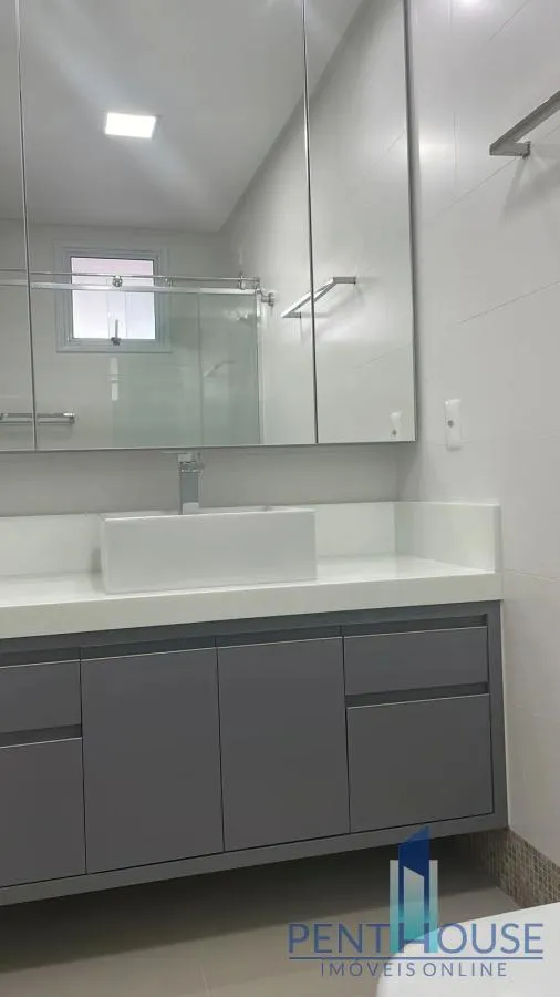 Imagem Apartamento Zona Central para Venda em Balneário Camboriú, CENTRO, 4 dormitórios, 4 suítes, 4 banheiros, 3 vagas