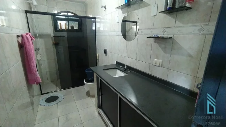 Imagem - Chácara com casa, 04 quartos c/suíte, em ótima localização, em São José dos Pinhais PR