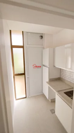 Imagem Belissíma Casa moderna 2 pavimentos com 3 Suite 2 vgas,.
