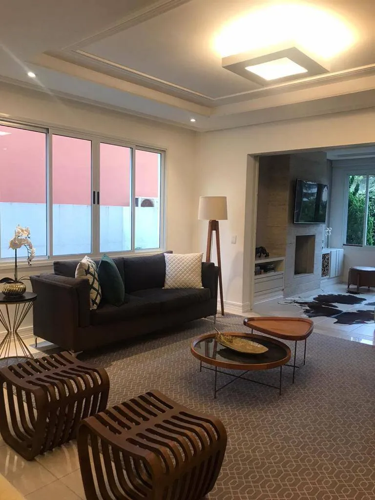 Imagem EXCELENTE CASA PARA LOCAÇÃO DE TEMPORADA EM JURERE INTERNACIONAL