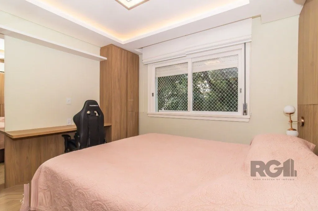 Imagem Vende-se belo apartamento a 2 quadras do Parcão, 3 quartos com suíte e vaga coberta - 110m² - Auxiliadora