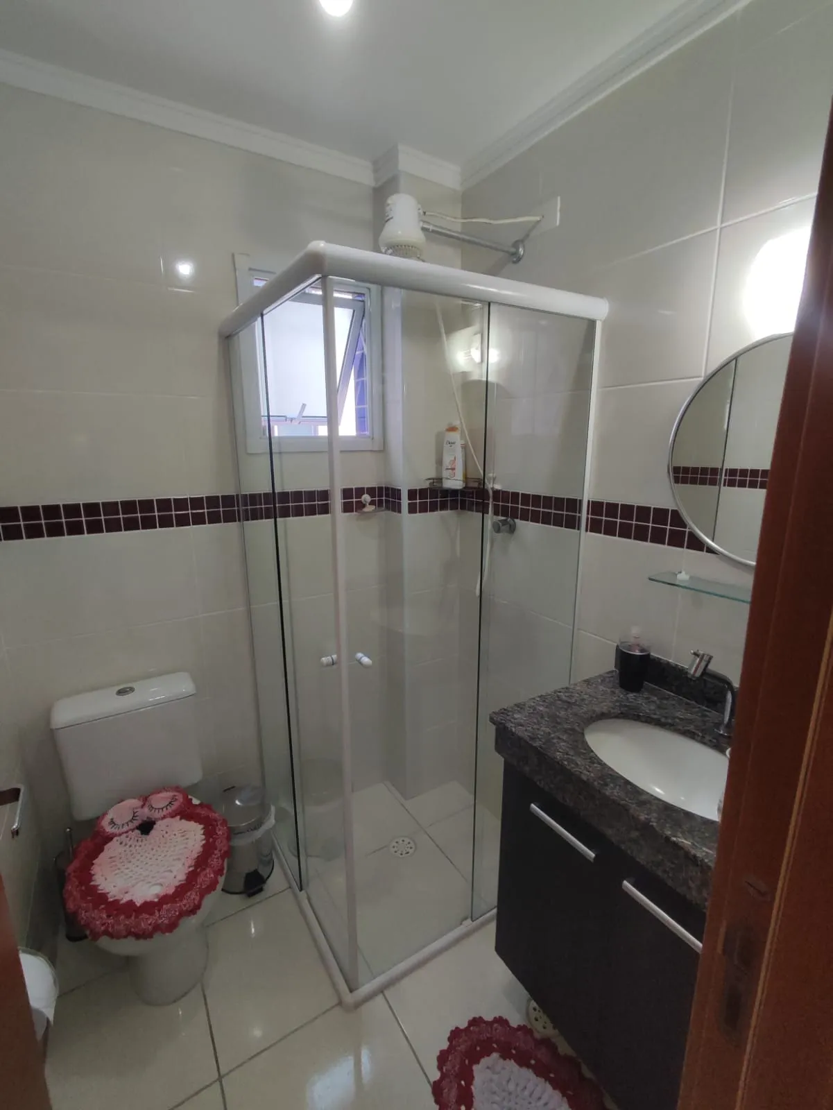 Imagem Espaçoso Apartamento na Praia Grande - VILA TUPI