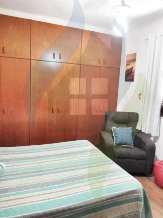 Imagem Casa de 3 dormitórios sendo 1 suíte, 5 banheiros, 2 vagas, com 210m² em Rudge Ramos, São Bernardo do Campo