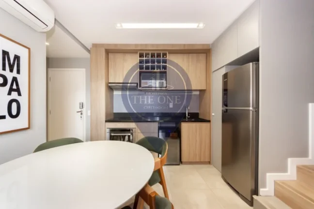 Imagem Imperdível oportunidade de adquirir um apartamento de 2 quartos com 2 suítes e 2 vagas de garagem em Pinheiros, São Paulo-SP!