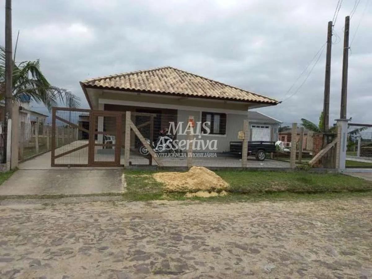 Foto do imóvel Casa para Venda em Arroio Do Sal / RS