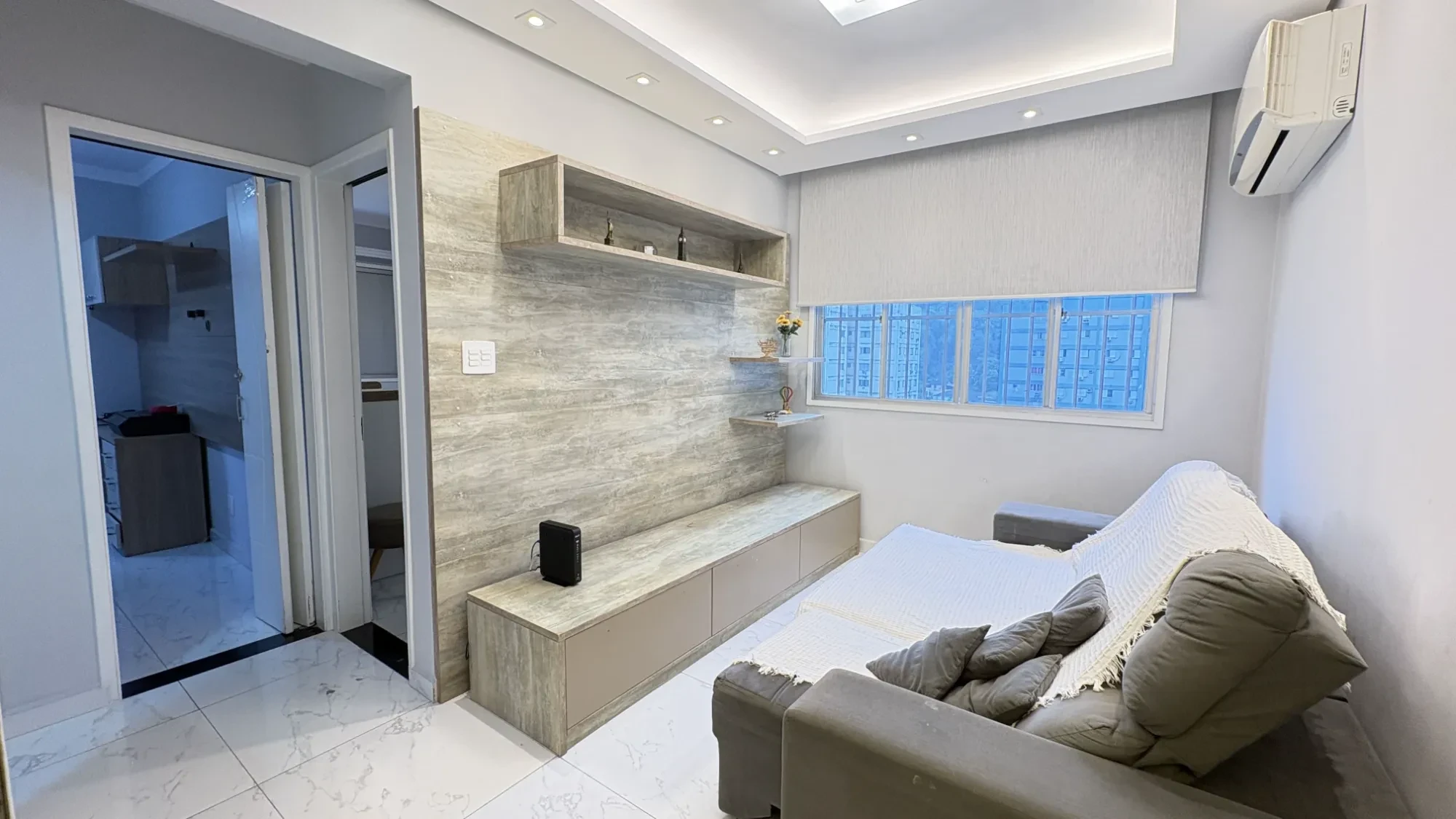 Imagem Apartamento com 2 Quartos à Venda ou Locação, 58 metros em Saboó - Santos