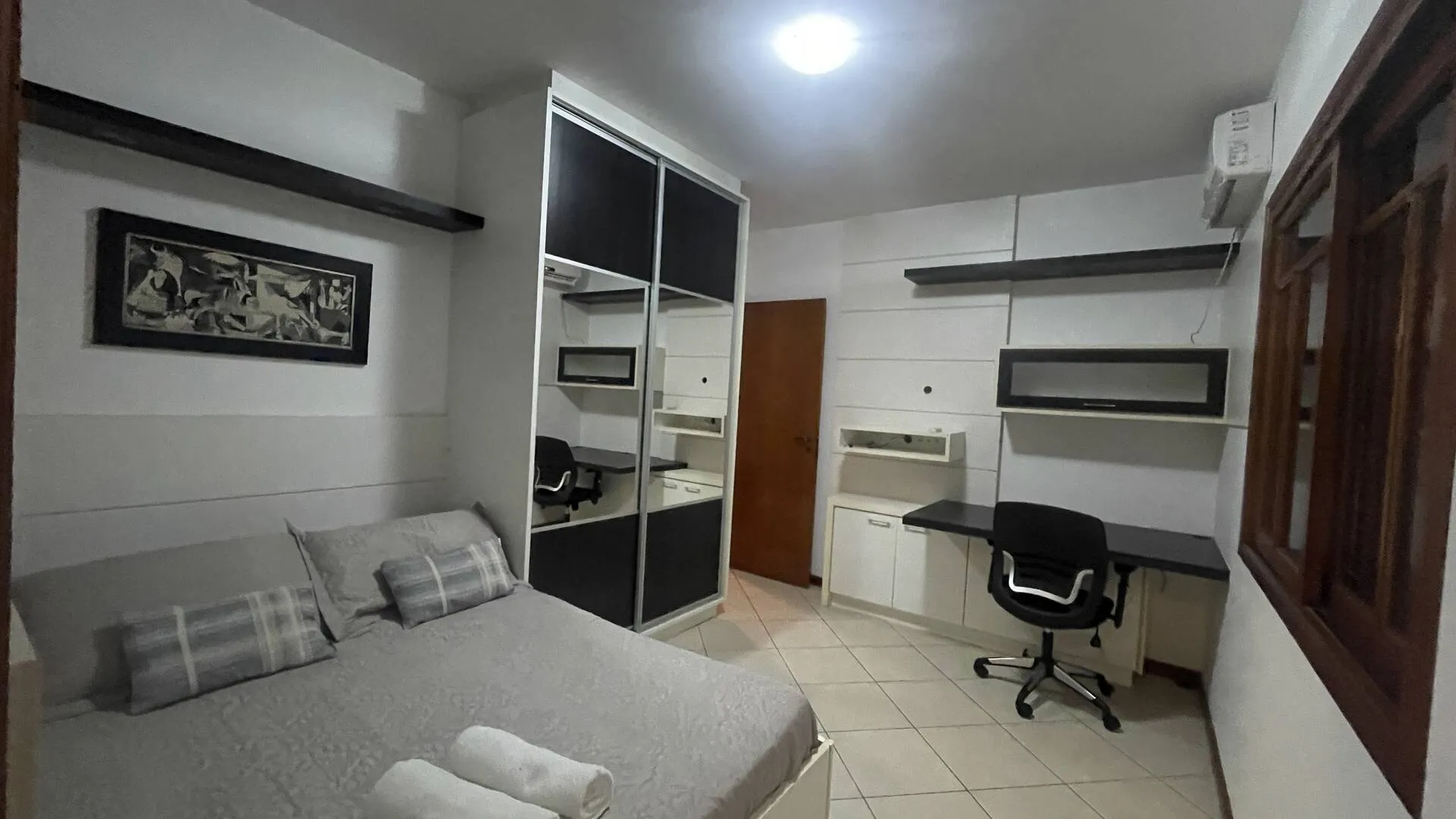 Imagem Casa com 6 Quartos para Temporada em Jurerê Internacional
