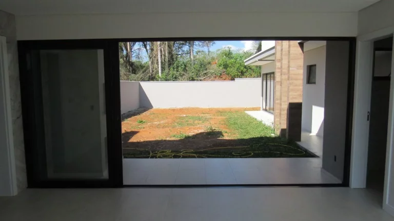 Imagem Casa para Venda em Concórdia, Primavera, 3 dormitórios, 3 suítes, 1 banheiro