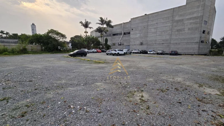 Imagem Terreno para alugar, 15500 m² por R$ 151.250,00/mês - Centro - Camboriú/SC