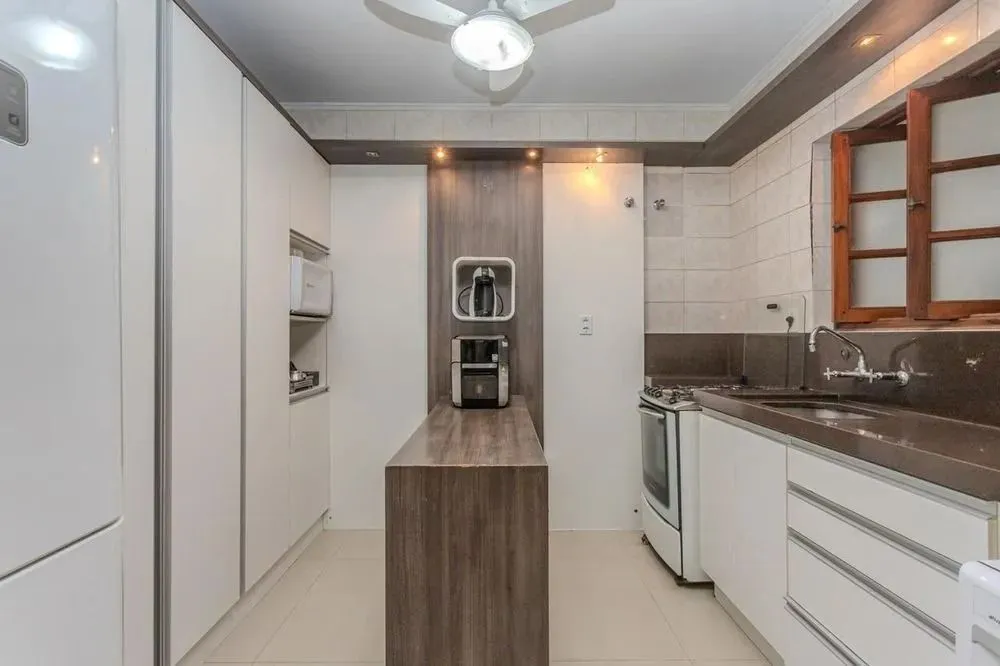 Imagem Casa em Condomínio 3 dorms à venda Rua Doutor Pereira Neto, Tristeza - Porto Alegre