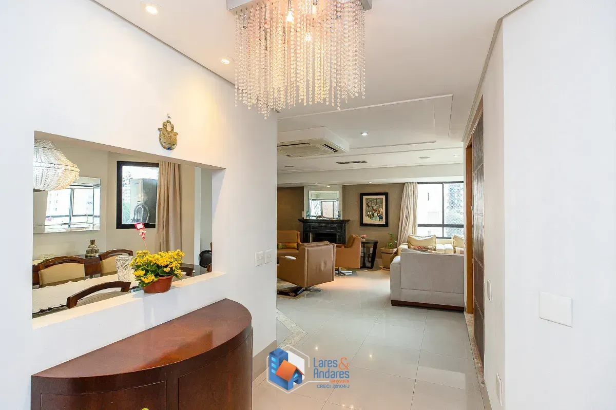 Imagem Apartamento para venda em Moema com 3 quartos, sendo 3 suítes, 202m²
