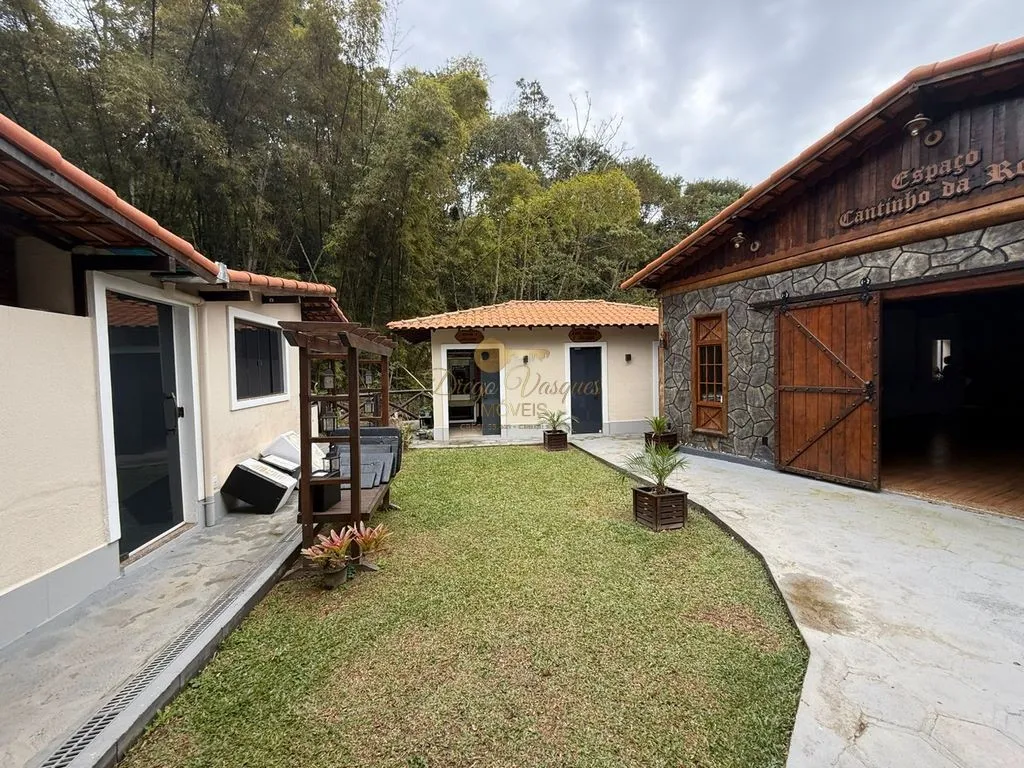 Imagem Sítio para Venda em Sapucaia / RJ no bairro Pião