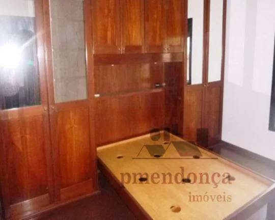 Imagem Apartamento arejado e iluminado, piso laminado, living para 02 ambientes, dormitÃ³rios ricos em armÃ...