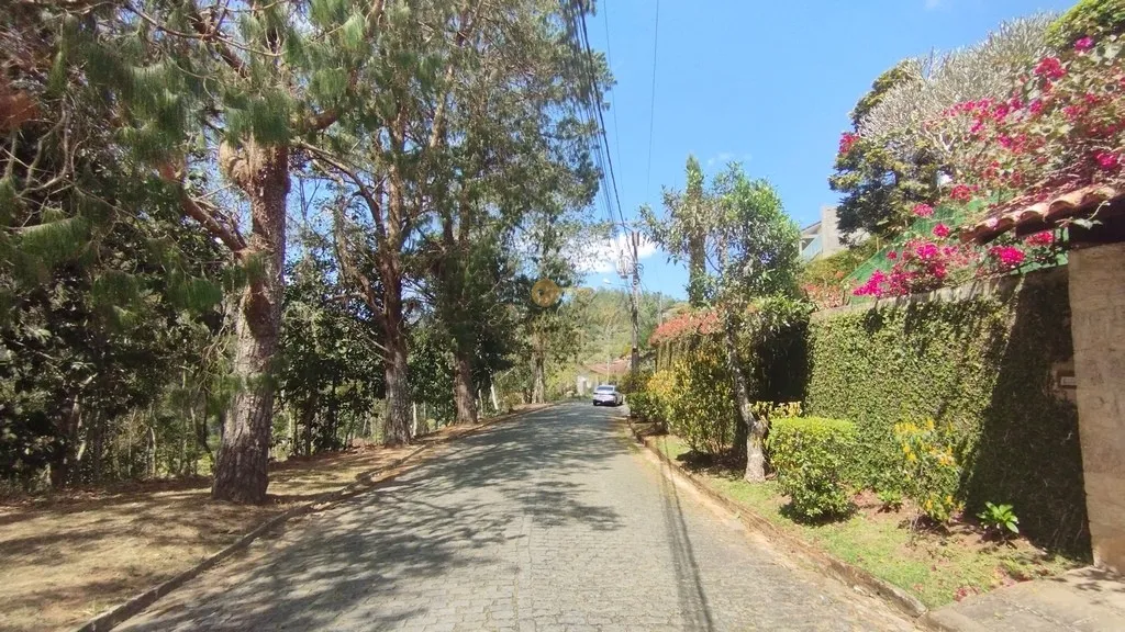 Imagem Terreno em Condomínio para Venda em Teresópolis / RJ no bairro Green Valley