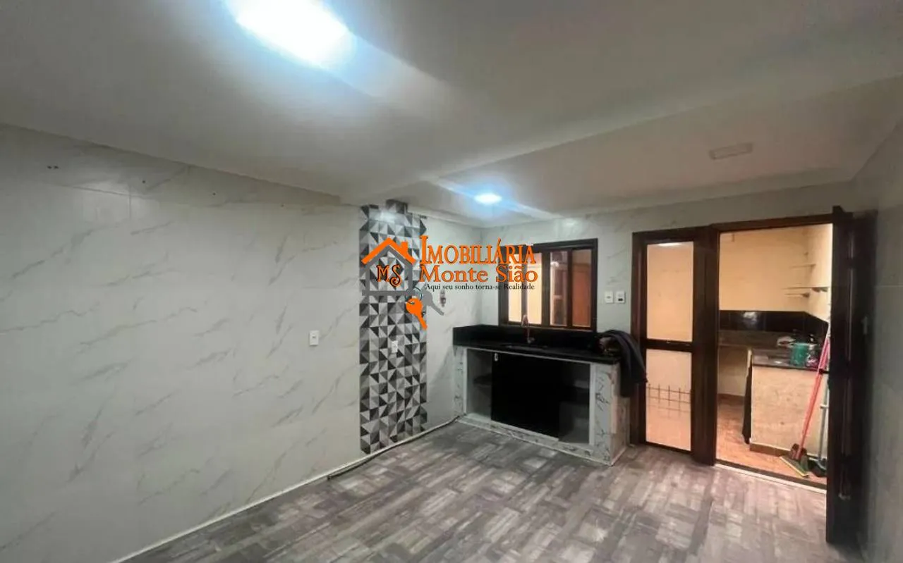 Imagem Sobrado com 2 dormitórios à venda, 70 m² por R$ 549.000,00 - Jardim Cocaia - Guarulhos/SP