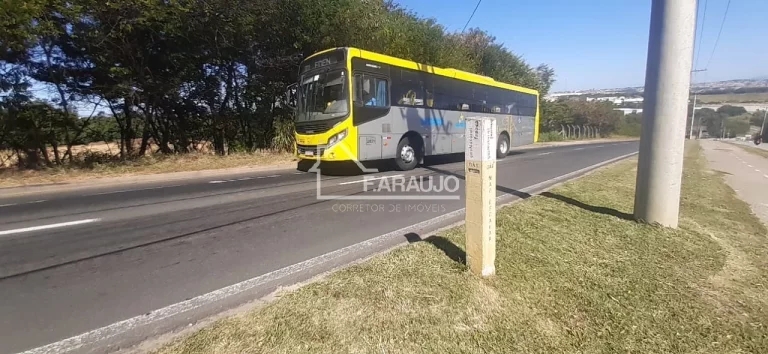 Imagem Área industrial com localização privilegiada, infraestrutura completa e potencial de crescimento
