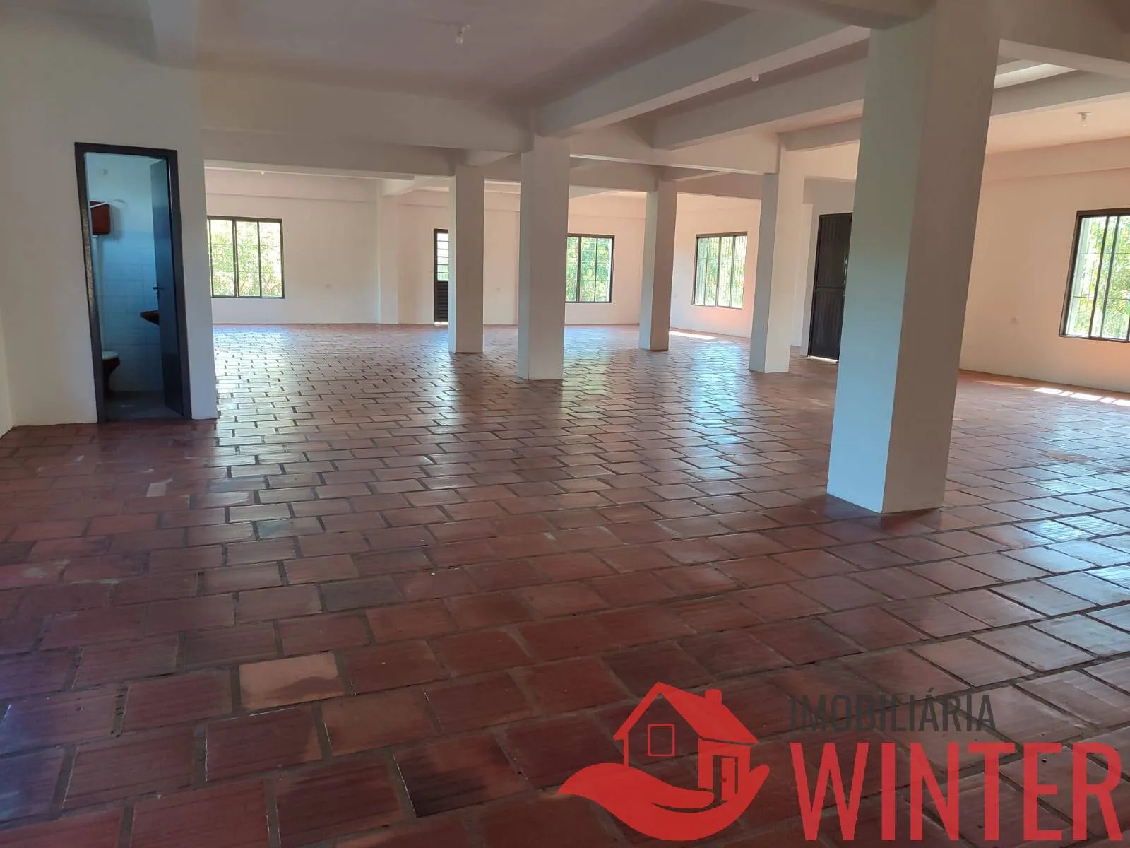 Imagem Sala comercial de 320,00m² no bairro Vila Rica, Feliz.