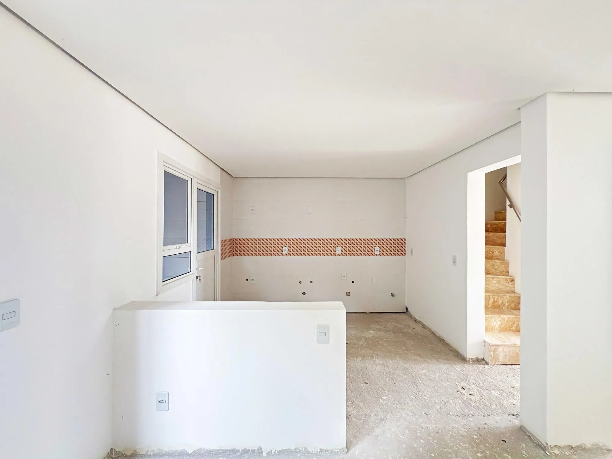 Imagem Vende-se casa em condomínio com 4 dormitórios (2 suítes), 3 vagas - Tristeza