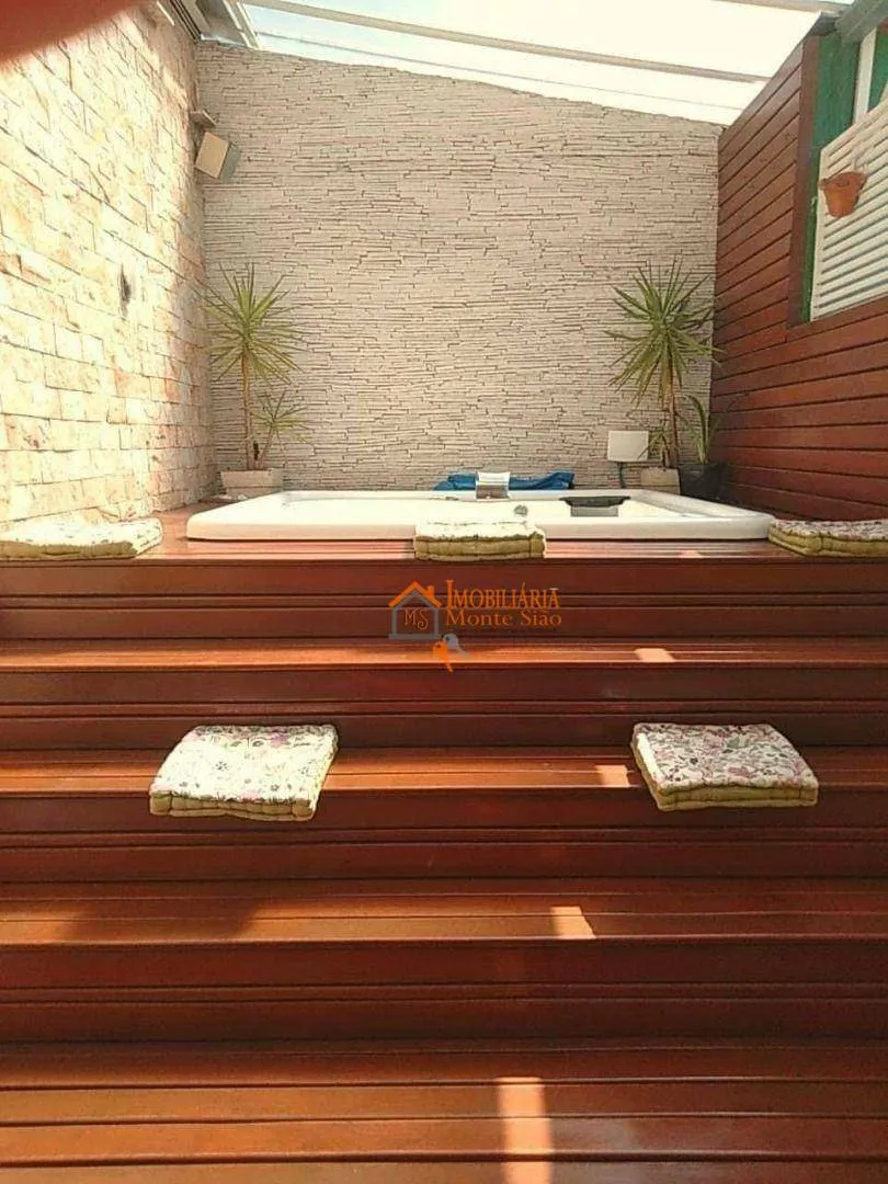 Imagem Sobrado com 3 dormitórios à venda, 190 m² por R$ 721.000,00 - Jardim Paulista - Guarulhos/SP