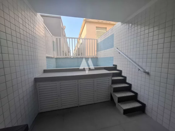 Imagem Casa Padrão 3 quartos /1 suite/Piscina