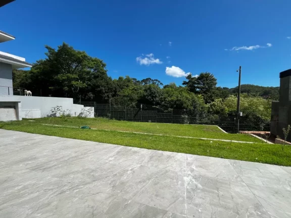 Imagem Casa em Condomínio para venda no bairro Vila Nova em Porto Alegre
