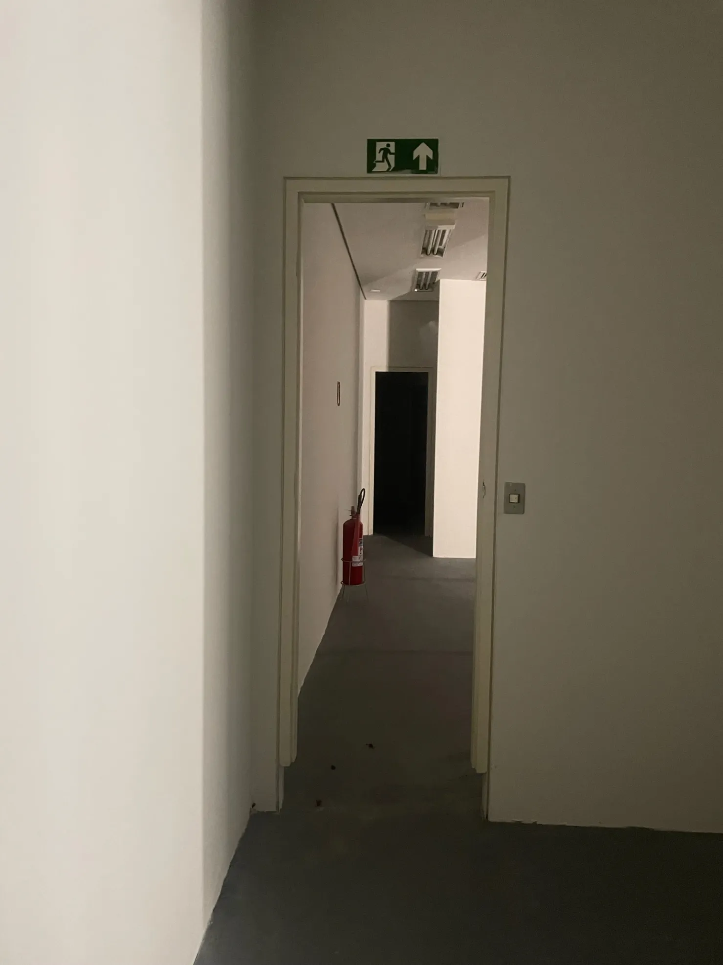 Imagem Comercial para Locação 8 Vagas, 500M², Loteamento João Tamborindeguy Fernandes, Pindamonhangaba - SP