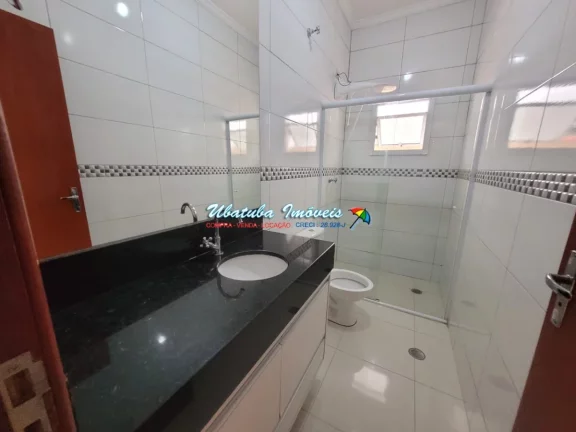 Imagem Linda casa com 03 dormitórios - Cond. Fechado - Bairro Horto