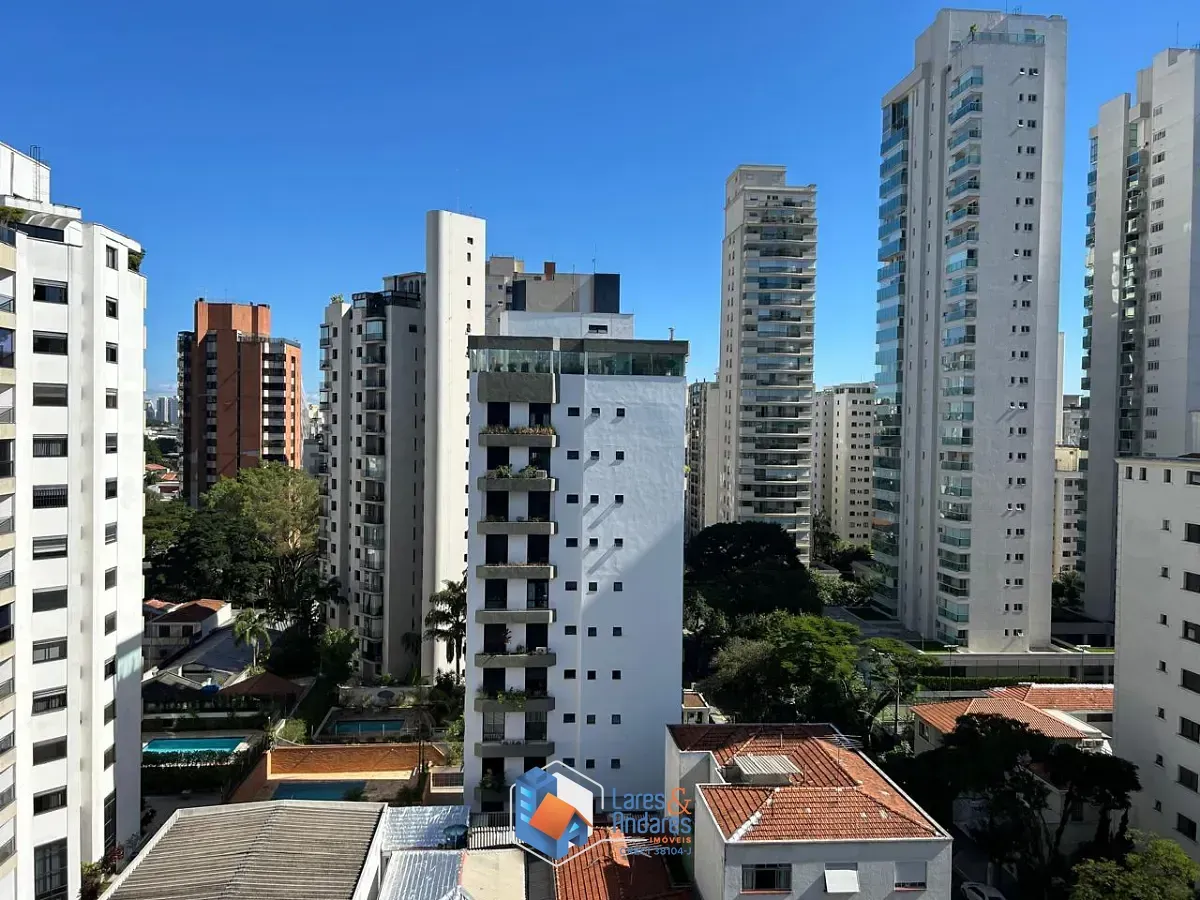 Imagem Apartamento para venda em Moema com 3 quartos, sendo 1 suíte, 107m²