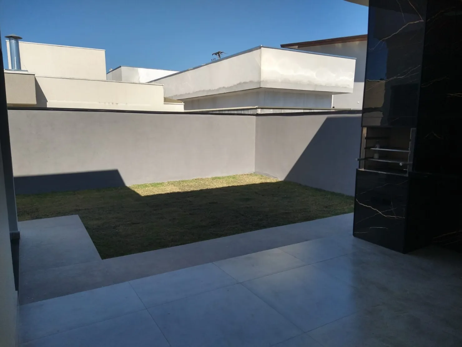 Imagem Casa à venda 3 Quartos, 1 Suite, 4 Vagas, 300M², Bairro do Grama, Caçapava - SP | Condomínio Terras do Vale